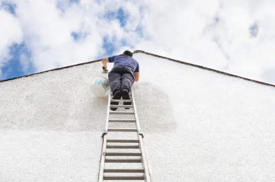Peinture extérieure à la Grand-Combe — façades et ravalement